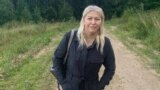 Лидия Прудовская из города Мирный Архангельской области, которую заочно судят в России по делу о повторной "дискредитации армии"